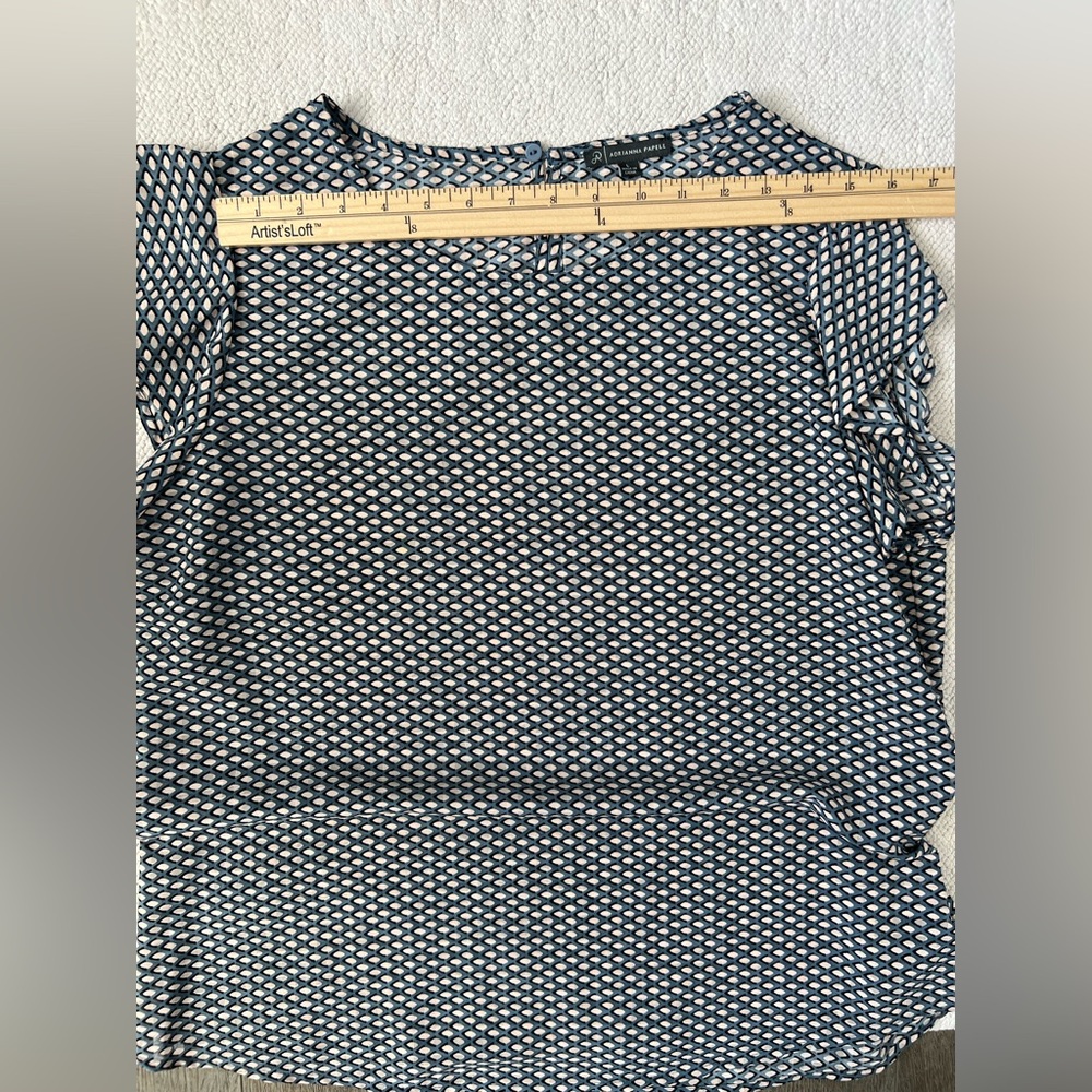 ADRIANNA PAPELL  Ruffled Sleeves Women’s Top/Blouse Grey and Tan Size: Large - Picture 10 of 16